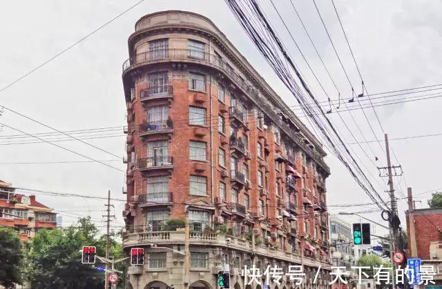 蚁族|沪漂真实蚁族生活,一家4口租7㎡脏乱单间,儿女和父母睡一张床