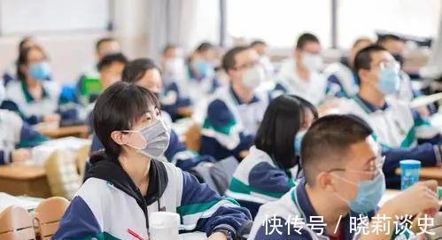 学生|2021高考迎来改革，英语或将成为“副科”，引发网友争议