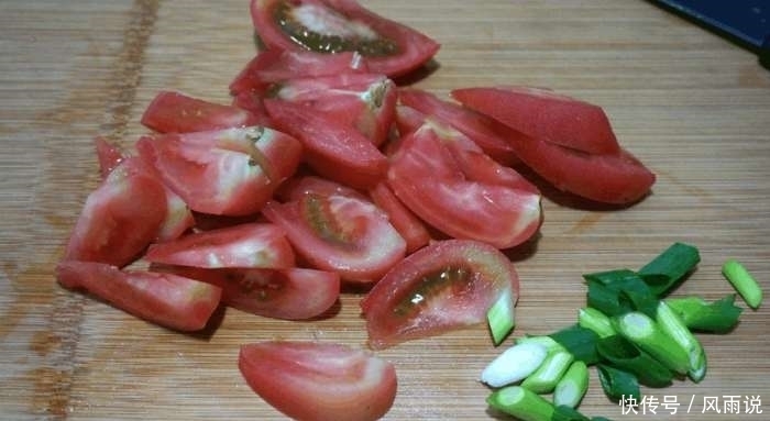 炒鸡蛋|西红柿炒鸡蛋就是浪费了, 炒这个更嫩滑,三碗米饭几口就搞定