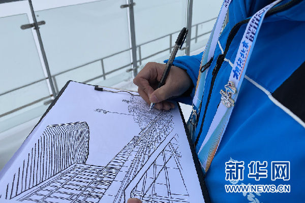 卢文龙！冰雪情缘入画来