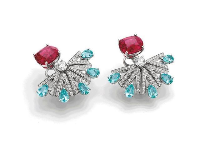 宝格丽推出 Colour Journey 系列:帕拉伊巴碧玺