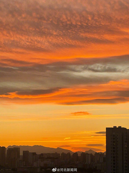 夕阳！石家庄的油画夕阳