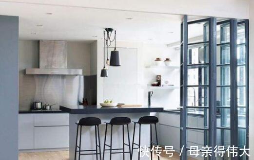 一日三餐|越来越多人厨房不装推拉门了,现在流行这样设计,既美观又省空间