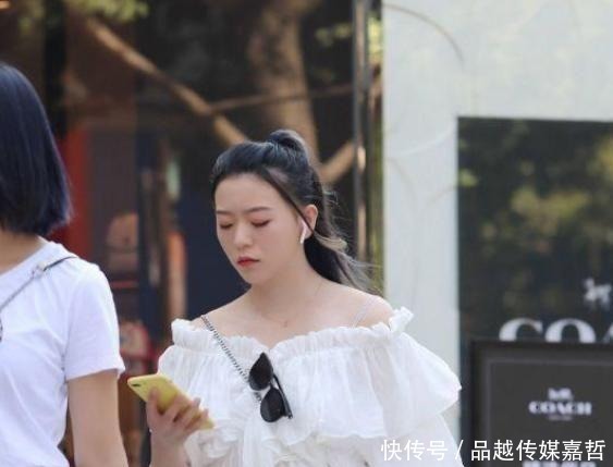 带感|街拍:好久没有遇见这么带感的美女小姐姐了