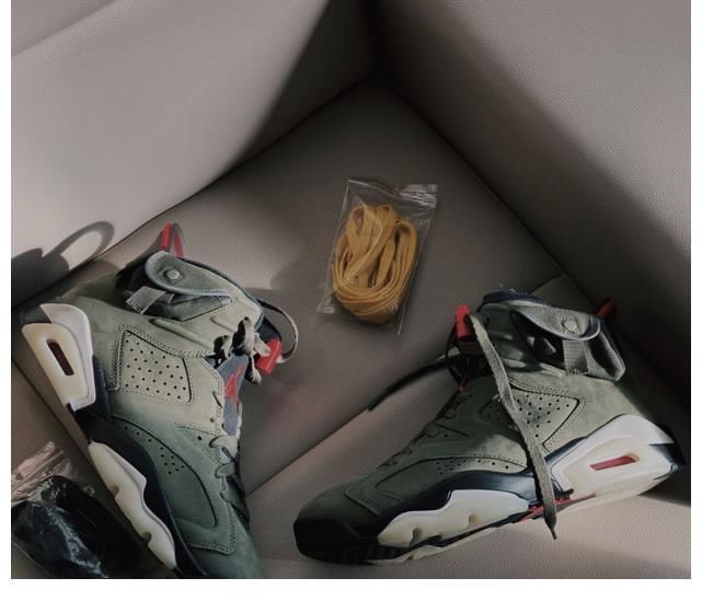 货号|死亡之吻价格跌破一千，yeezy350仅需1300元，球鞋入手良好时机！