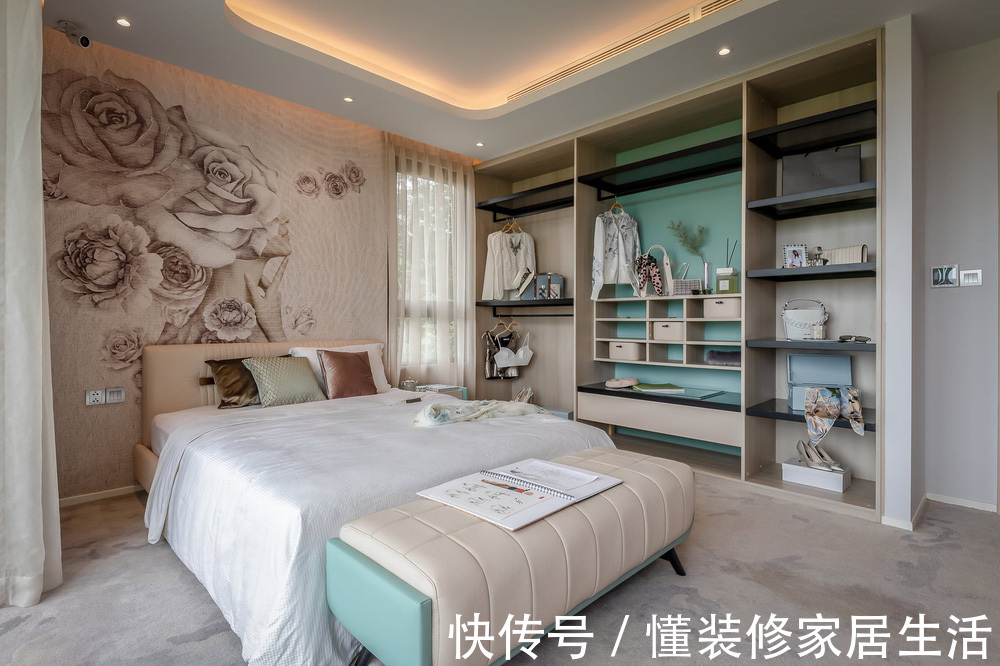 深色系|实际面积260㎡的别墅,装修不奢华不堆砌,三代人同住越看越喜欢