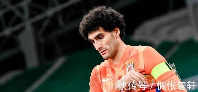 脏辫|不习惯！山东泰山费莱尼又换新形象，球迷纷纷调侃放飞自我！