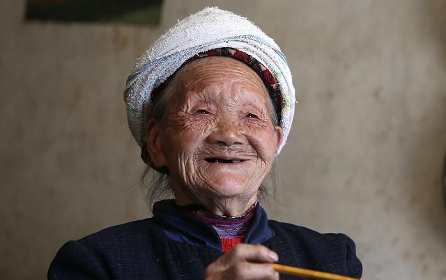 癌症患者|她得癌后依然“长命百岁”,秘诀可能是不吃“一物”