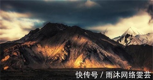 昆仑山$昆仑山上有神仙在渡劫?目击者拍到一张照片,专家是如何解释的?