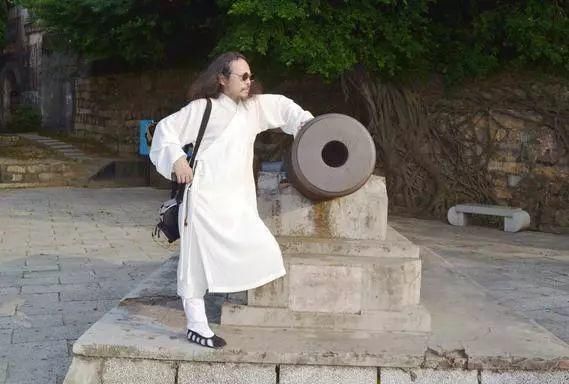 横行|人民网山寨书法社团被曝光后还在欺诈横行