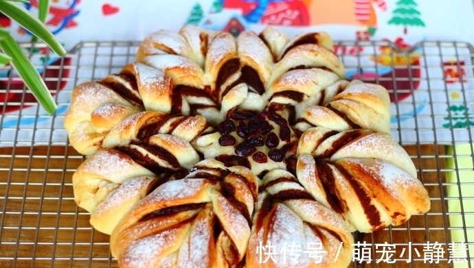圣诞节做款雪花面包，好看又好吃，还无添加剂，孩子吃着安全放心