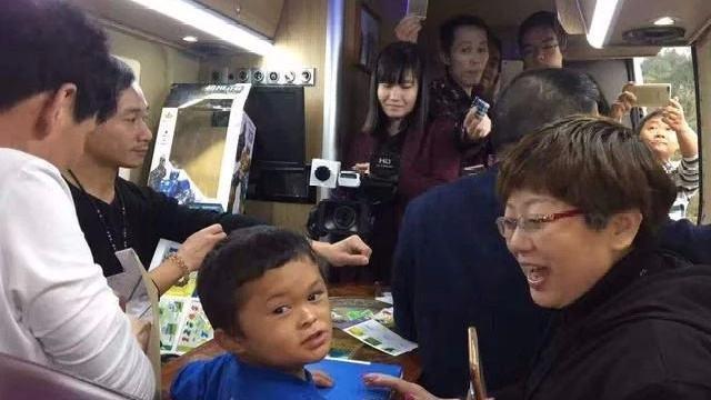 解雇|小马云被解雇后换新公司，秘书带路显豪气，长胖后变化很大