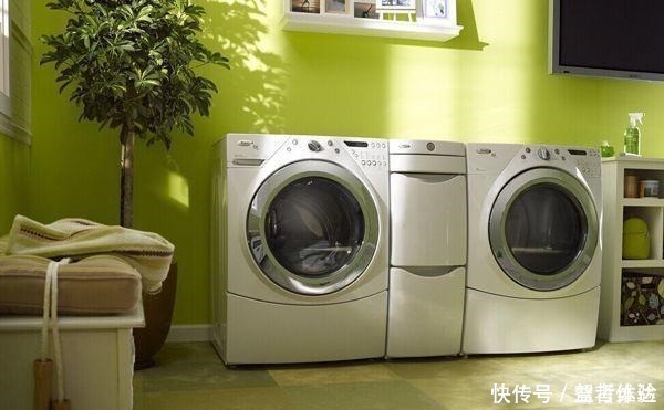 污垢|洗衣机里原来这么脏,快学习一下自己清理,不然衣服都白洗了!