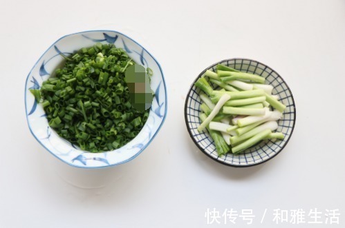 自从婆婆教会我油酥饼的这种做法，我家一星期一袋面，是真的好吃