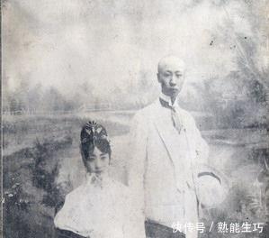 杀死|末代皇后婉容的私生子被溥仪杀死,婉容至死都不知道!