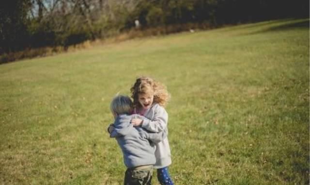 维生素d|宝宝经常说梦话,家长先别觉得好玩,有可能是缺乏维生素D