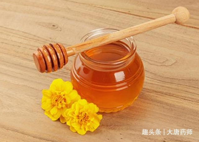 冰糖银耳羹|肺不好不能吃茄子5种食物不妨多吃,养肺护肺,肺好百病消!