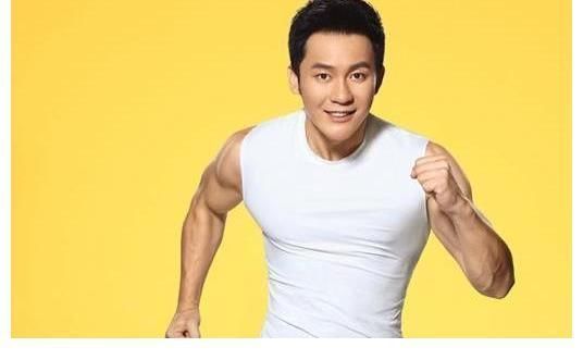 李晨想抢蔡徐坤的“风头”，结果出错被观众嘲笑，郑恺直言闭嘴吧