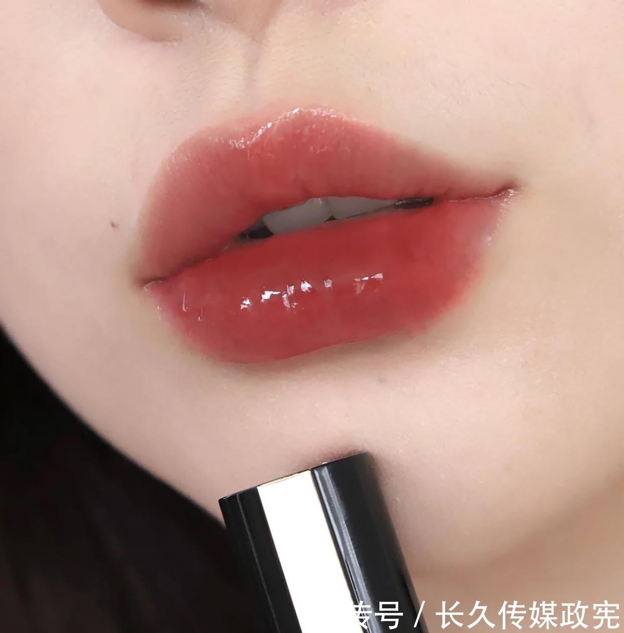 口红 让黄皮逃不出的口红,是森绘梨佳都爱的日杂色!