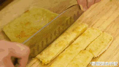 家用|别在街边买它了! 在家用平底锅就能做