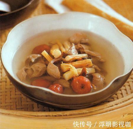 头发|6味中药泡水喝，补气血，白发没了，发量多了，显年轻