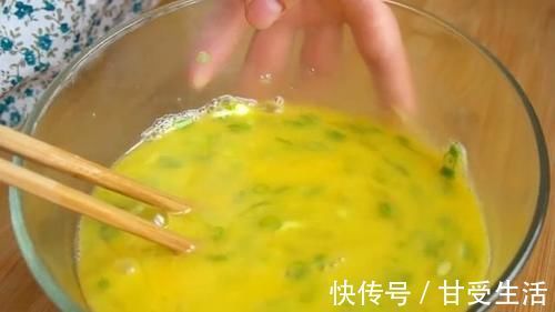 早餐|早餐别吃包子了，学会这样做，一个鸡蛋一张饼，营养美味真好吃