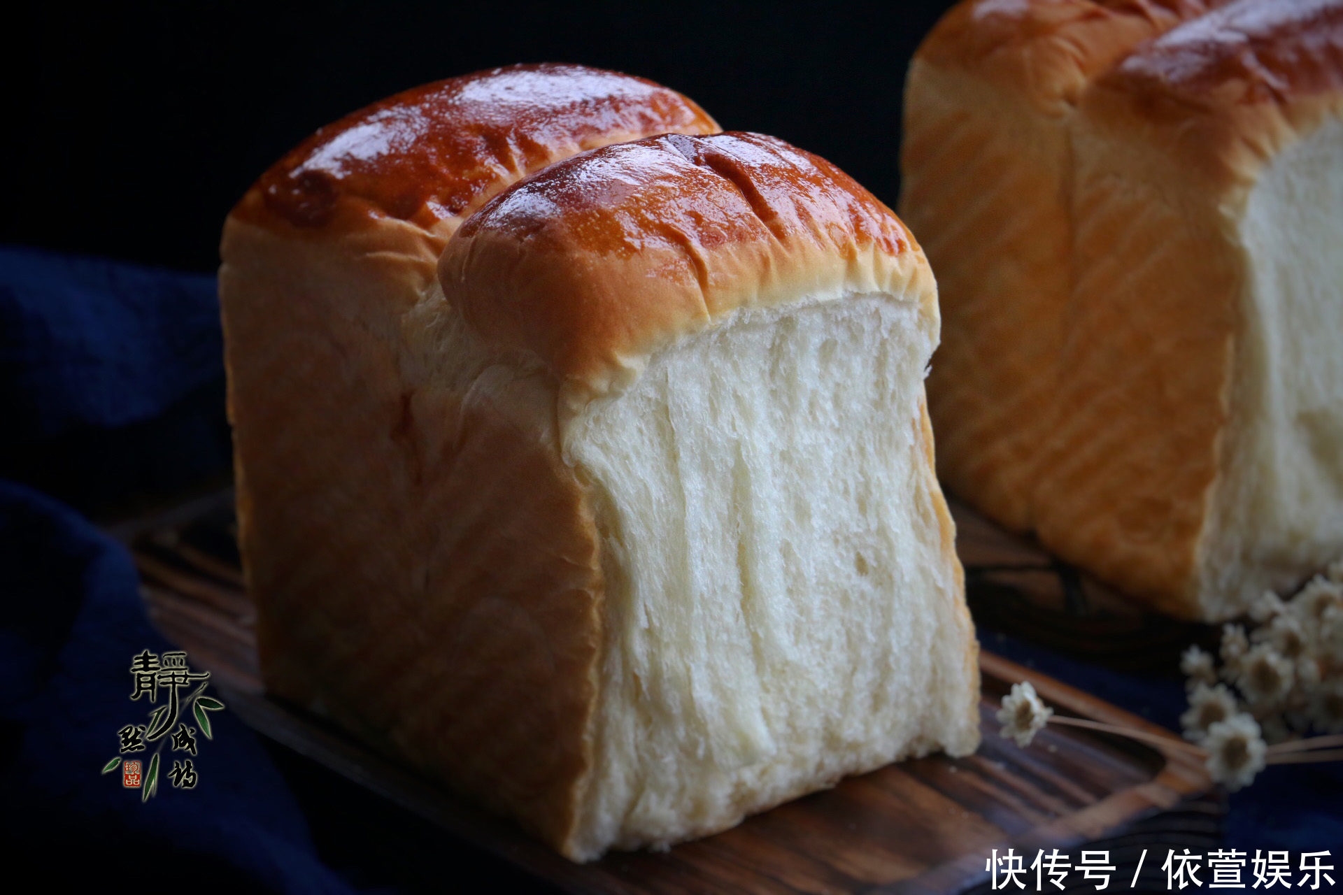 流行于美食圈的一款吐司,简单醇香,柔软百搭,面包房的没法比