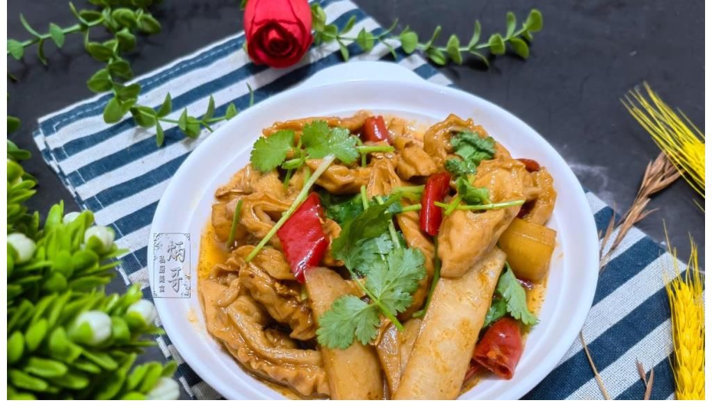 我家菜谱上的常客，有些人知道是什么部位后不敢吃，都说口味真重