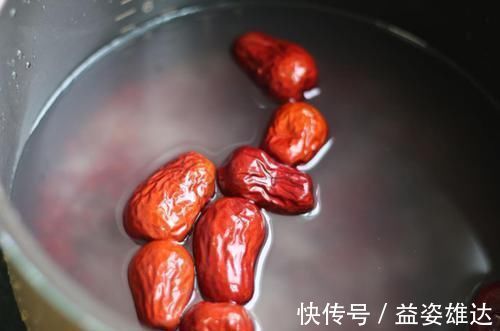 红枣|它是“补血米”,经常和红枣一起熬粥喝,能补气养血,贫血要多喝