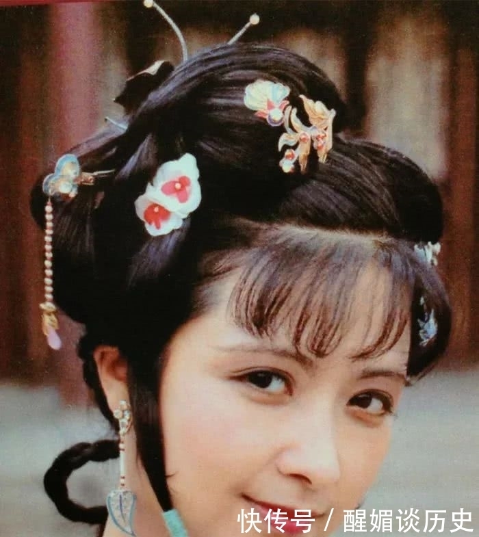 明事理,知进退,尤氏姐妹用人生际遇诠释了不同的结局