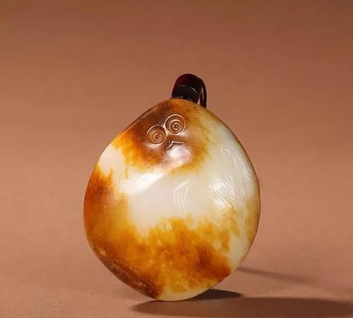 玉料！巧夺天工的玉雕,让人惊叹不已!