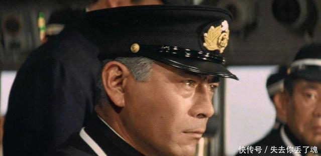 灾难|他在船尾扔下皮箱,望远镜里被人看见,造成二战最严重的情报灾难!