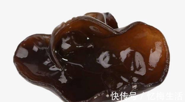 禁忌|喜欢吃木耳的人一定很健康,但是吃木耳的这个禁忌,千万要注意