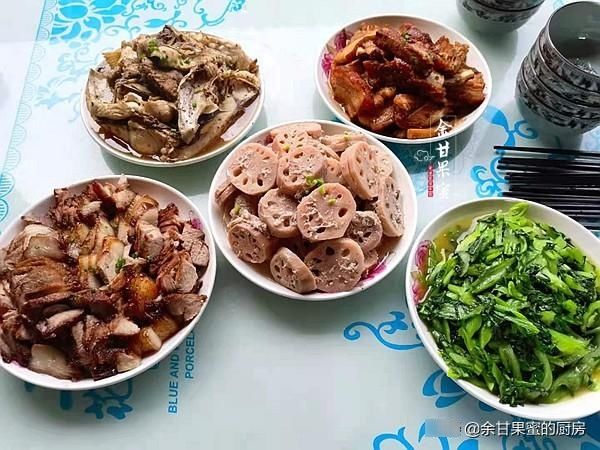 鱼肉|南方人的晚餐，鱼肉比蔬菜多，北方朋友看了说，青菜太贵了吧