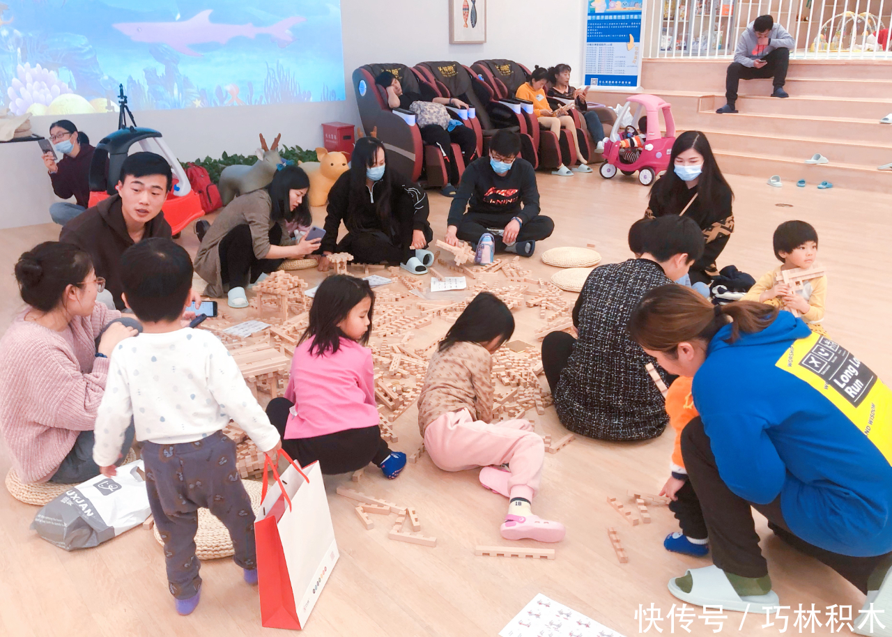 孩子|巧林积木:孩子们的笑脸,是我们最大的动力