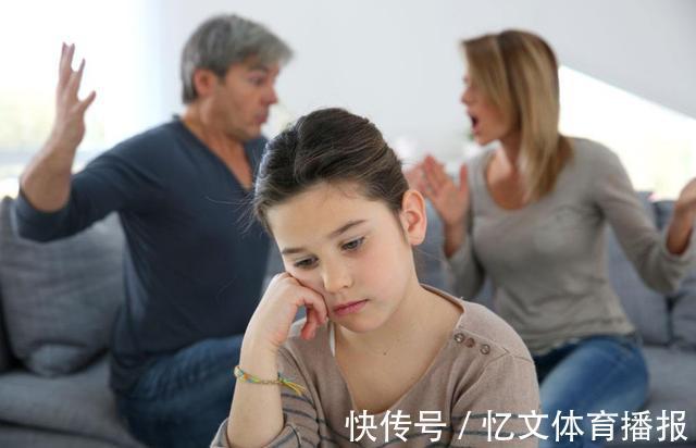 父母|9岁女儿一到周末就肚子疼，父母忙带娃去医院，医生：你们离婚吧