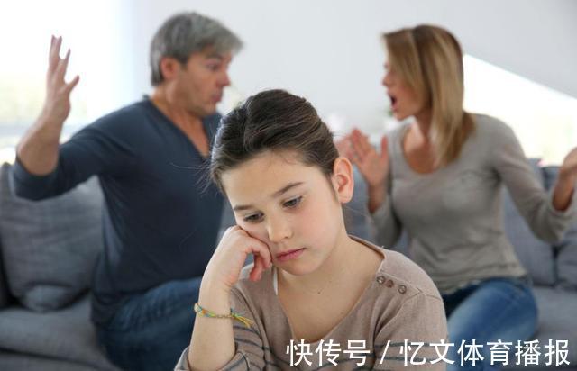 父母|9岁女儿一到周末就肚子疼,父母忙带娃去医院,医生:你们离婚吧