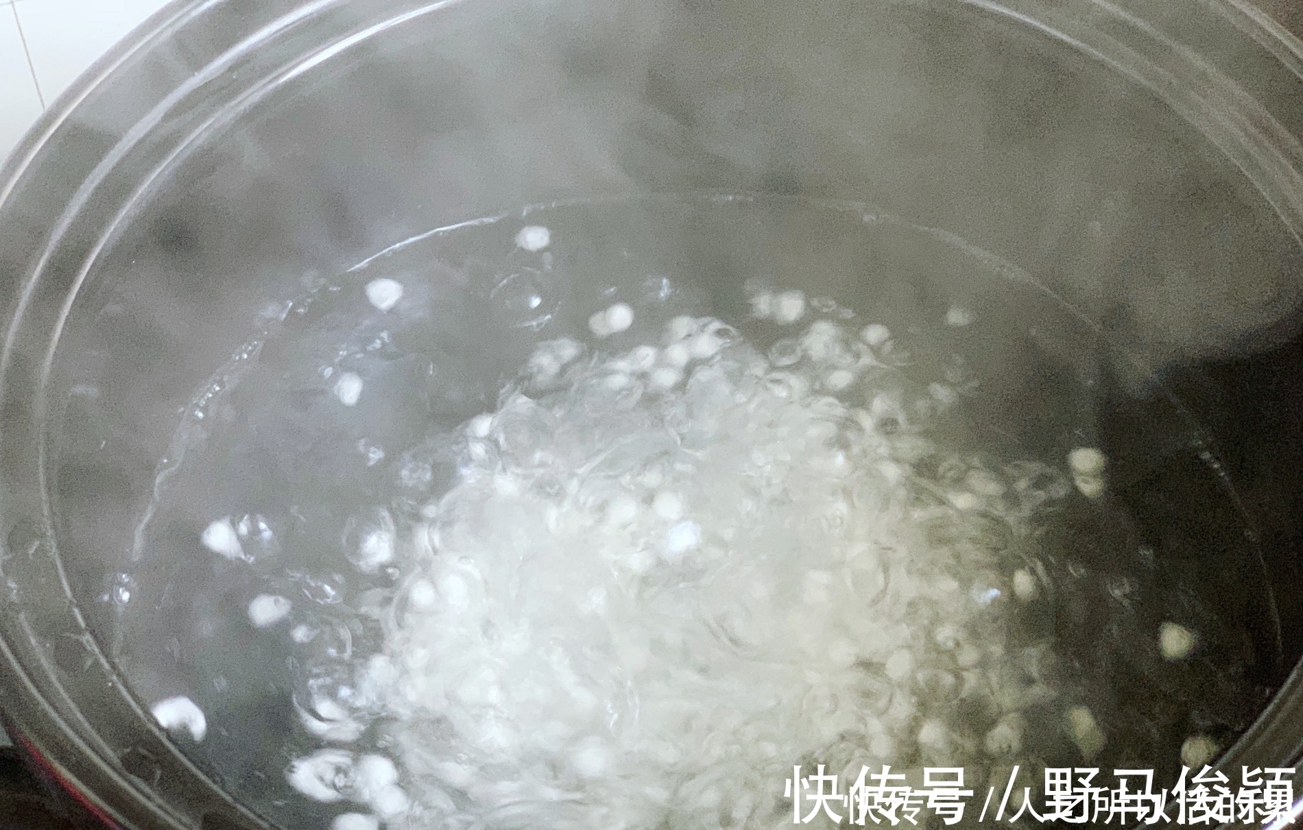 紫薯|煮西米露时加上此种食材,既好看又好吃,1碗成本不到2块钱