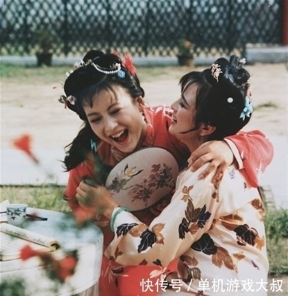 王夫人@史家为何一直把史湘云往荣国府撵?原来史湘云的母亲是贾母庶女