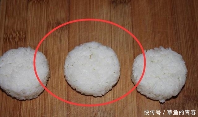 皱纹爬上脸部很显老？每晚睡前常抹皱纹克星，皮肤紧致皱纹减淡