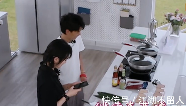 综艺感|把敷衍当人设，把不懂常识当蠢萌，《中餐厅》还能走多远！