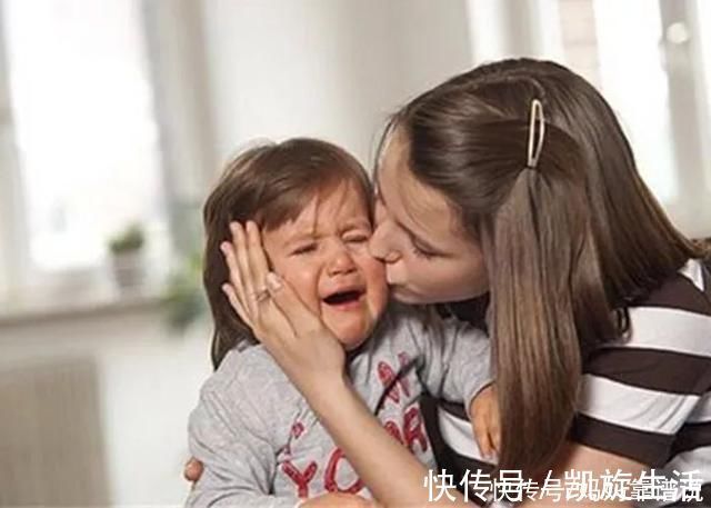 内心|受委屈就哭,和忍着不哭的娃娃,长大后会有哪些明显区别?