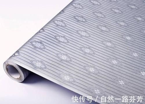 墙面|越来越多人新房墙壁不贴墙纸了,如今都流行用它替代,美观又实用