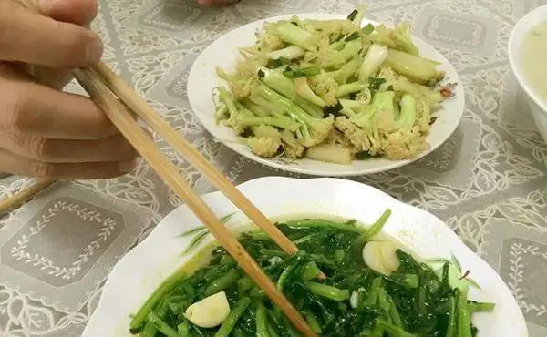 缓解|如何改善便秘？4件事做到位，快速通便，排出毒素，一身轻快！