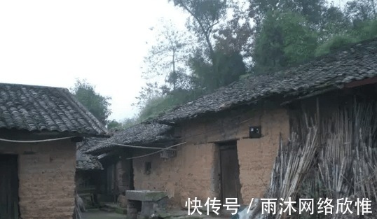 农村|致农村那些逝去的老房子……