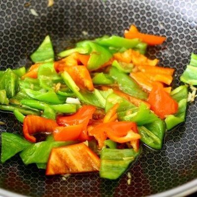 #白色情人节限定美味#山药木耳炒双椒