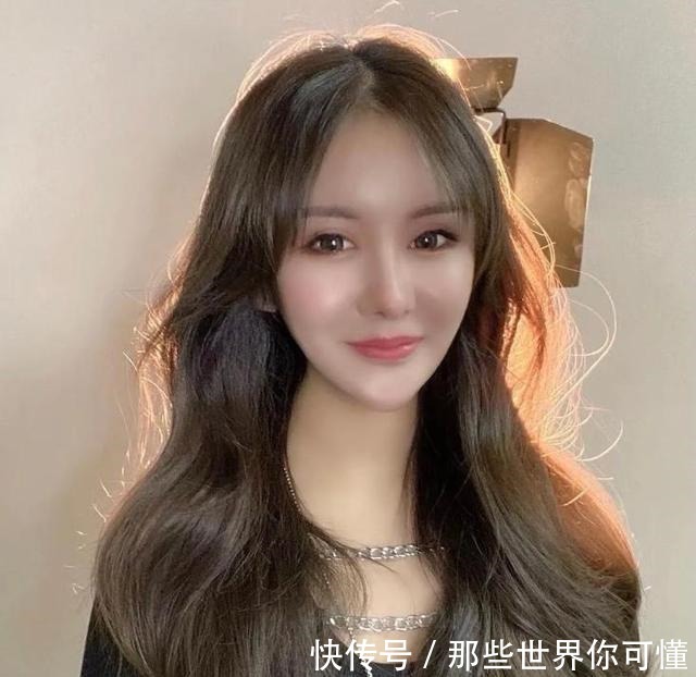 打理 今天给大家分享20款烫发免打理的发型!