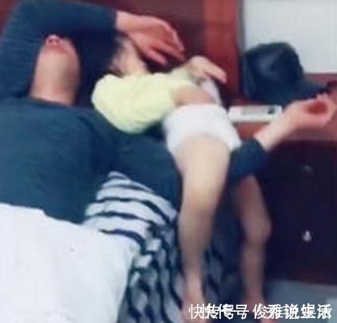 目的性|爸爸哄三岁女儿睡觉,妈妈洗完澡后,推开门忍不住朝爸爸飞起一脚