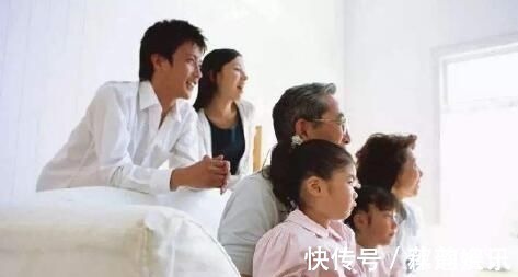 小周|“生二胎,差点断送我的婚姻”,两个二胎妈妈的遭遇反应残酷现实