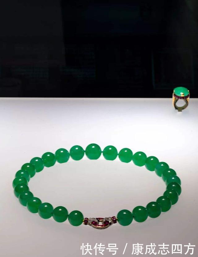 婉容|婉容皇后和芭芭拉赫顿都曾钟爱翡翠,美人与珠宝的故事总让人感叹